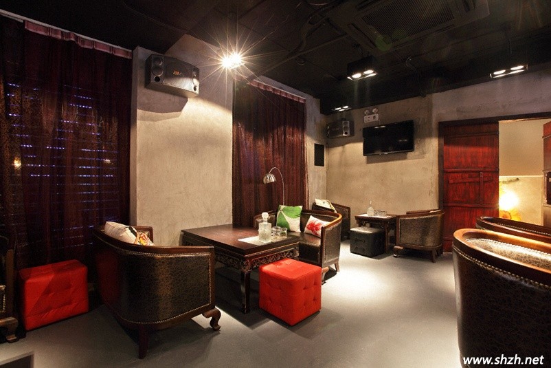 加勒比海盗屋海派美式古典风酒吧